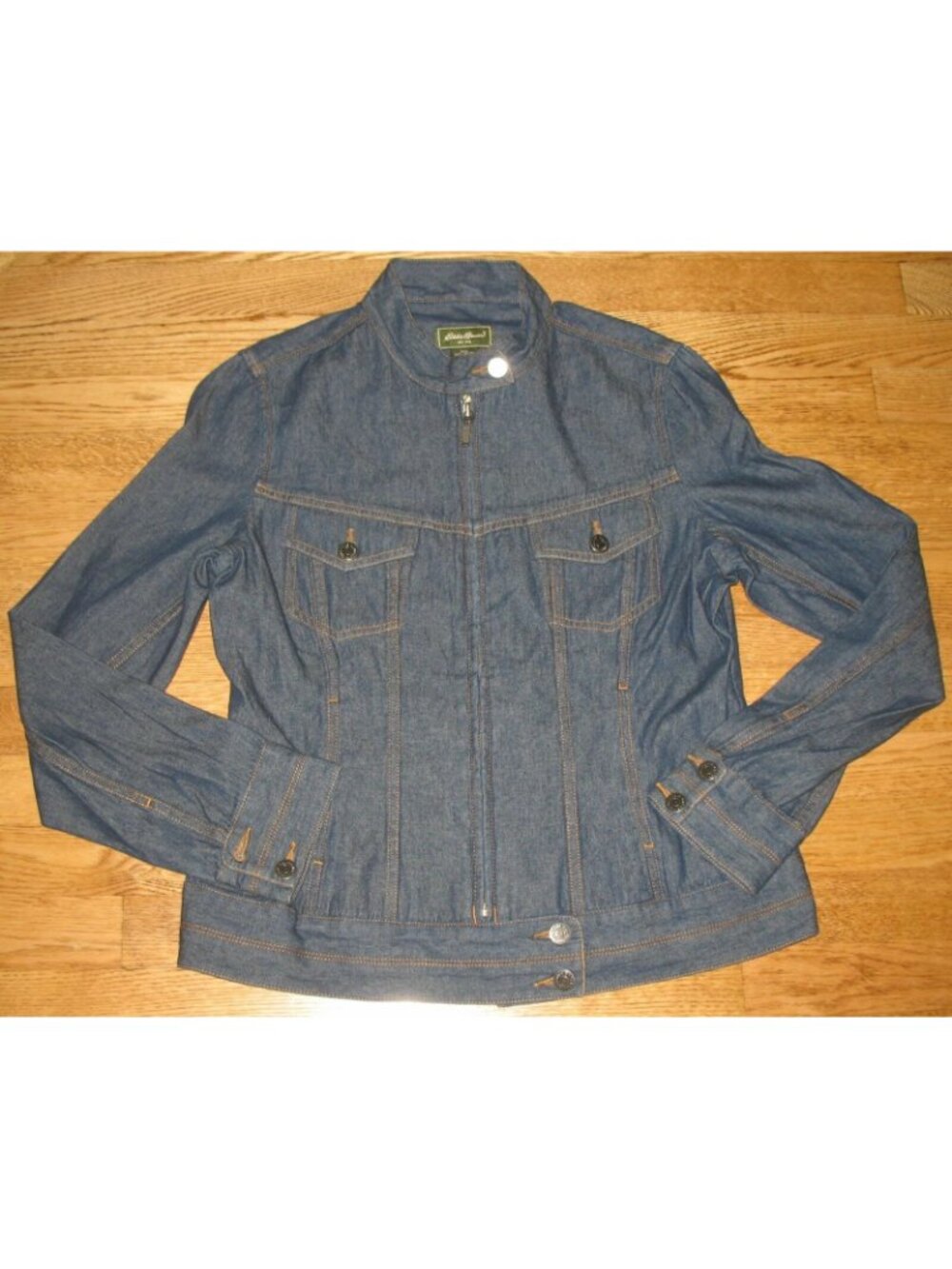 Eddie Bauer Women’s Denim Jacket Size 8 Blue Lightweight Cotton Zip NWT